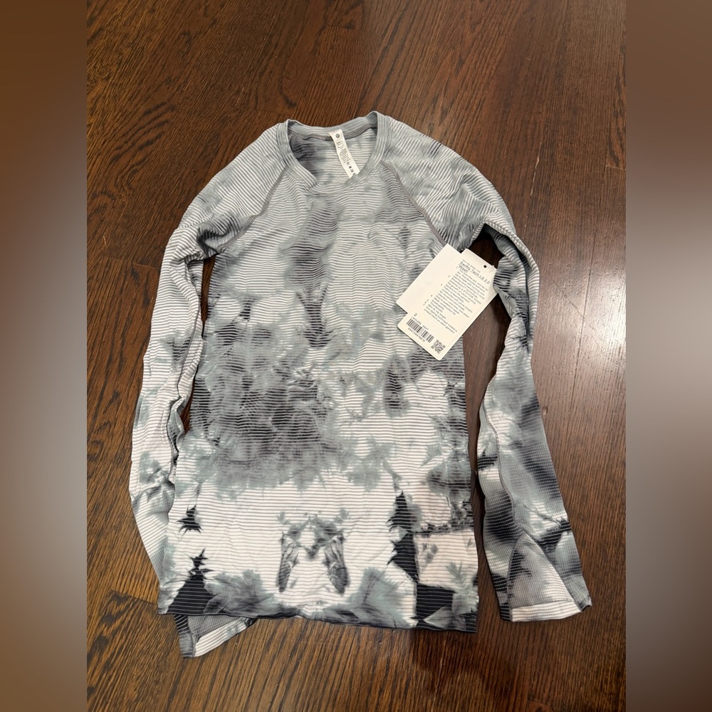 lululemon athletica Gray & White Striped Long Sleeve Crew